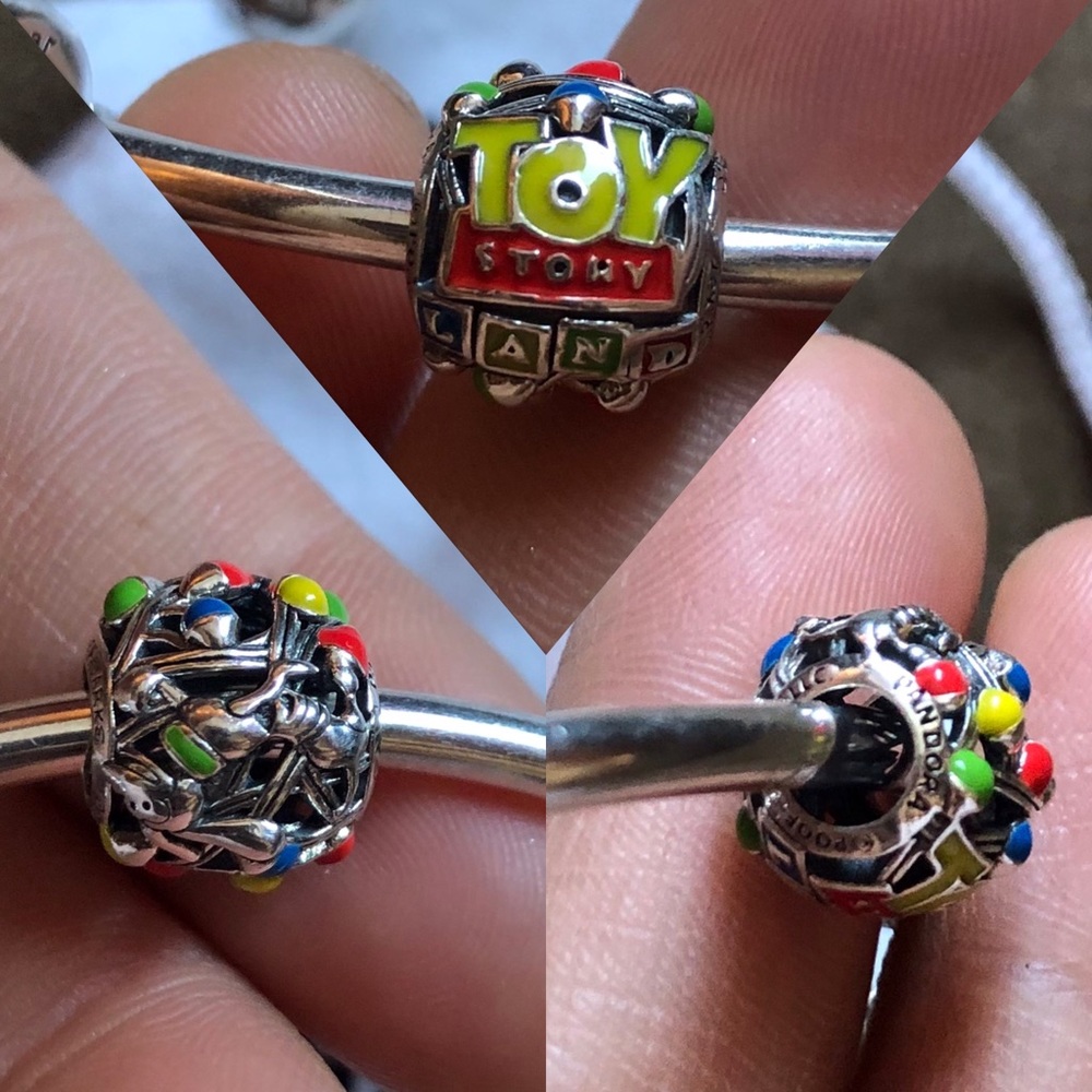 NWOT Pandora Bracelet & 7 Charms Toy Story Themed + 2 Stoppers - Picture 11 of 15